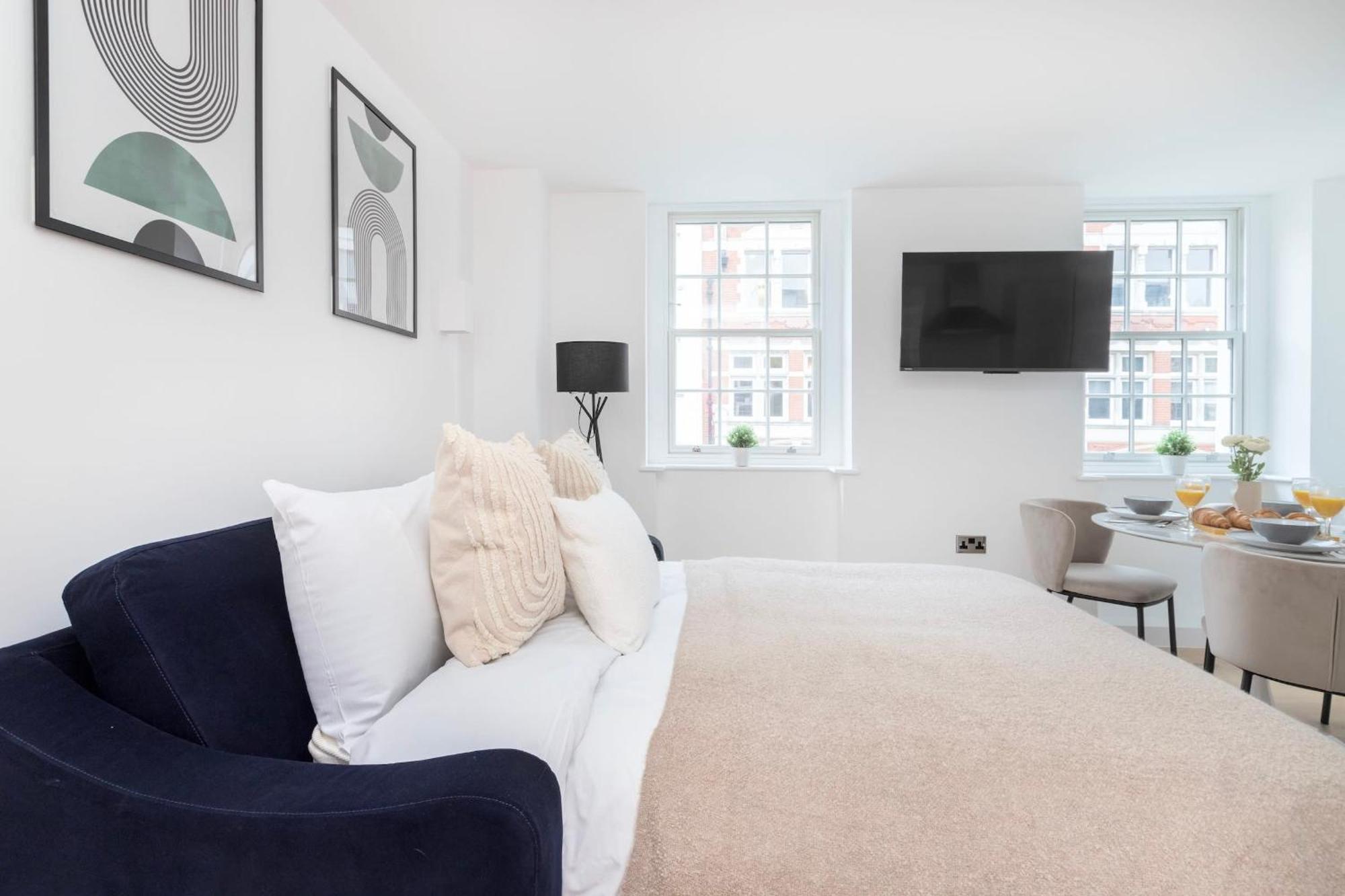 Fitzrovia With Balcony - Cityapartmentstay Apartament
